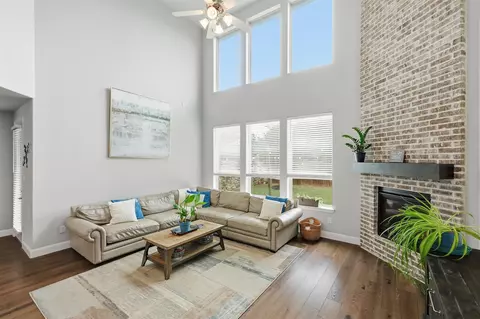 Living - 6212 Leatherstem Rd, Argyle, TX 76226 photo 1 of 1