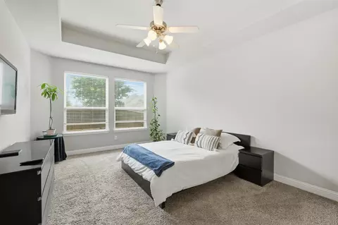 Bedroom - 6212 Leatherstem Rd, Argyle, TX 76226 photo 1 of 5