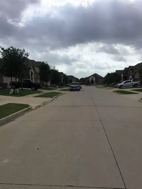 1021 Camphor St, Hickory Creek, TX 75065
