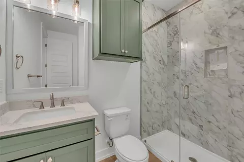 Bath - 317 Boots Ct, Lorena, TX 76655 photo 3 of 3