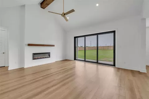 Living - 317 Boots Ct, Lorena, TX 76655 photo 3 of 3