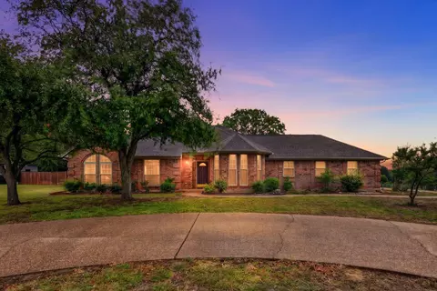137 Tamarron Dr, Lakeside, TX 76135