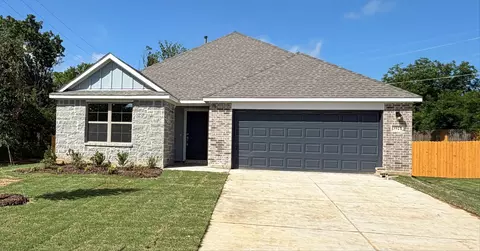 3927 Rose Hill Ct, Denison, TX 75020