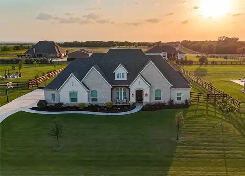 3232 Stardust Ln, Northlake, TX 76226