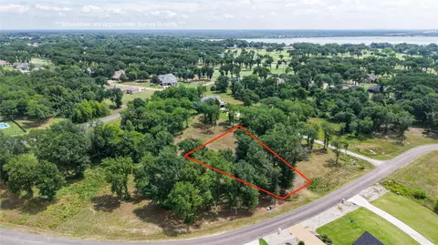 759 Sunset Ct, Mabank, TX 75143