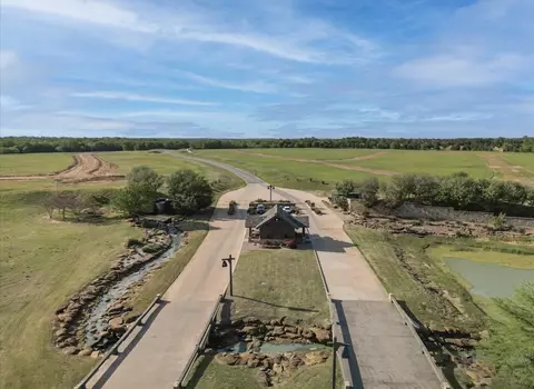 194 Toscana Cir, Gordonville, TX 76245