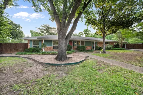 2305 Madison Cir, Corsicana, TX 75110