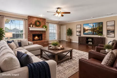1549 Waterford Dr, Lewisville, TX 75077