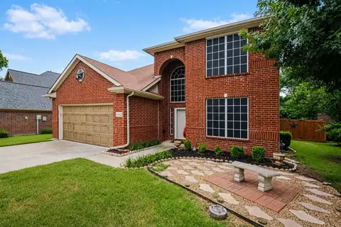 1342 Clear Creek Dr, Lewisville, TX 75067