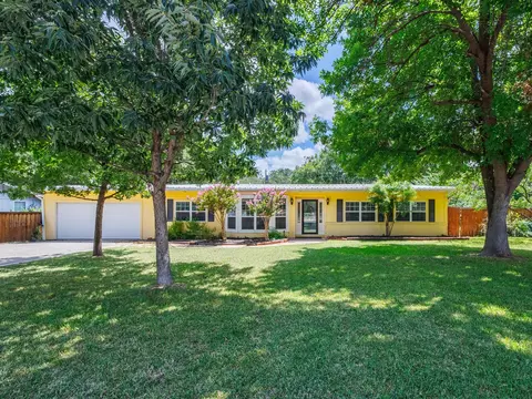 4002 Austin Ave, Brownwood, TX 76801
