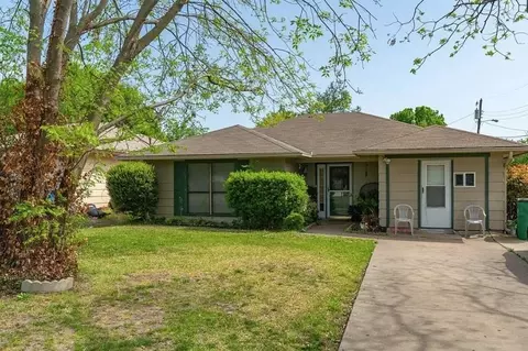 3135 Maple Ave, Greenville, TX 75402