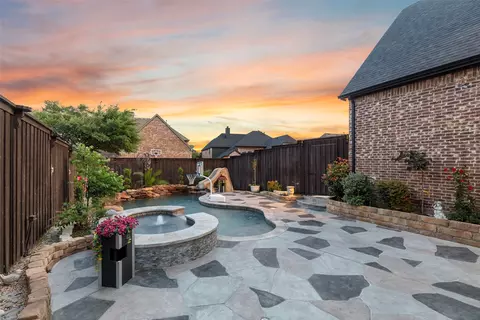 5055 Kickapoo Dr, Frisco, TX 75034 photo 2
