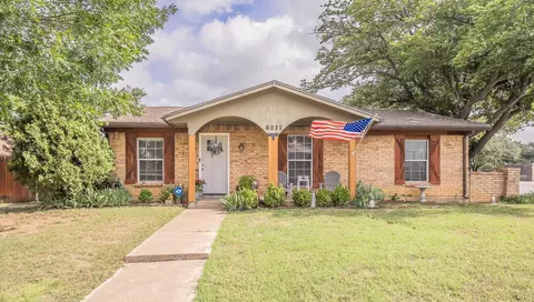 6037 Lindy Ln, Watauga, TX 76148