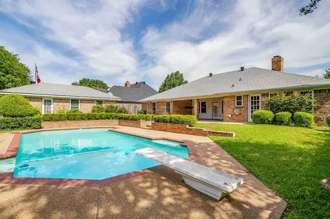 1516 Wimberly Ct, Bedford, TX 76021