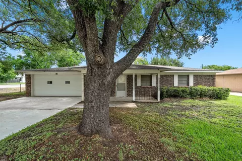 549 Dison Dr, Waco, TX 76706