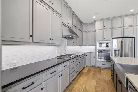 Kitchen - 1713 Roundtree Cir E, Aledo, TX 76008 photo 1 of 5