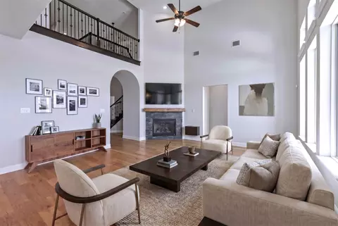 Living - 1713 Roundtree Cir E, Aledo, TX 76008 photo 2 of 3
