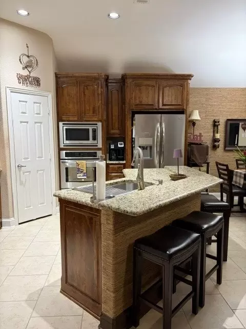 Kitchen - 202 Tower Cir, Terrell, TX 75160 photo 2 of 4