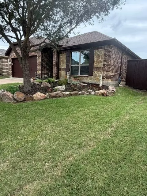 Exterior - 202 Tower Cir, Terrell, TX 75160 photo 2 of 18