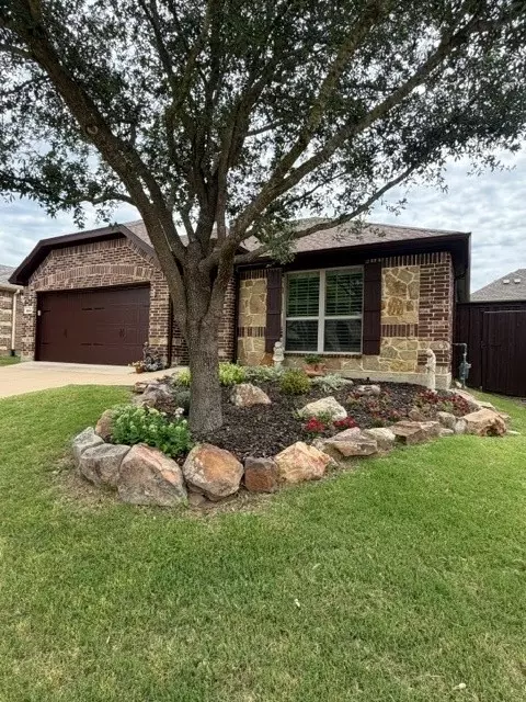 Exterior - 202 Tower Cir, Terrell, TX 75160 photo 4 of 18