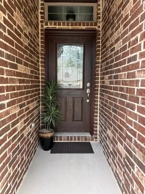 Entry Way - 202 Tower Cir, Terrell, TX 75160 photo 1 of 3