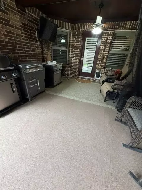 Exterior - 202 Tower Cir, Terrell, TX 75160 photo 11 of 18