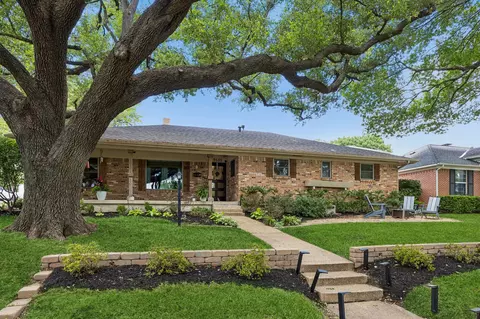 9605 Crestedge Dr, Dallas, TX 75238