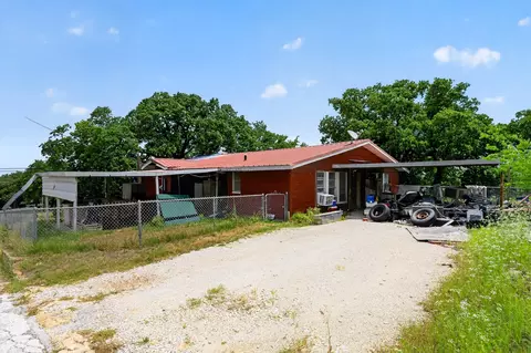 810 W Plummer St, Eastland, TX 76448