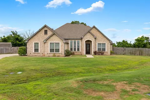 21553 Castle Rock Cir, Bullard, TX 75757