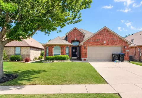 8810 Kiowa Dr, Greenville, TX 75402