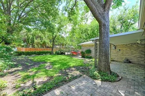 Exterior - 1313 Apache Dr, Richardson, TX 75080 photo 9 of 9