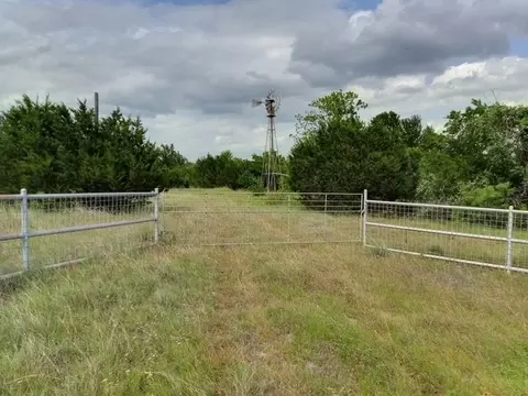 1249 County Road 2357, Meridian, TX 76665