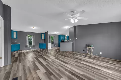 3615 Spring Valley Rd, Lorena, TX 76655 photo 3
