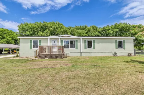 3615 Spring Valley Rd, Lorena, TX 76655