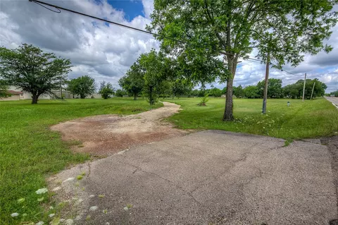 221 Maple St, Commerce, TX 75428 photo 18