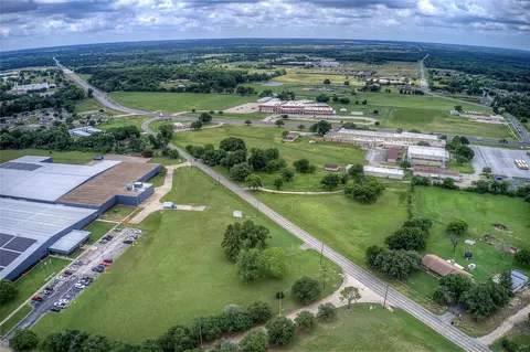 221 Maple St, Commerce, TX 75428 photo 10