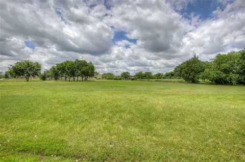 221 Maple St, Commerce, TX 75428 photo 13