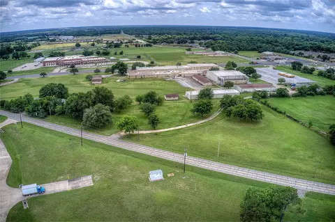 221 Maple St, Commerce, TX 75428 photo 8
