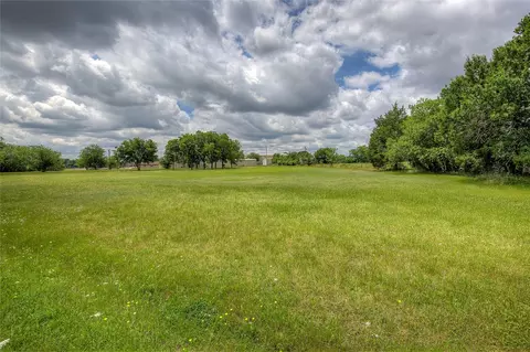221 Maple St, Commerce, TX 75428 photo 11