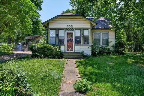 108 Woodland St, Malakoff, TX 75148