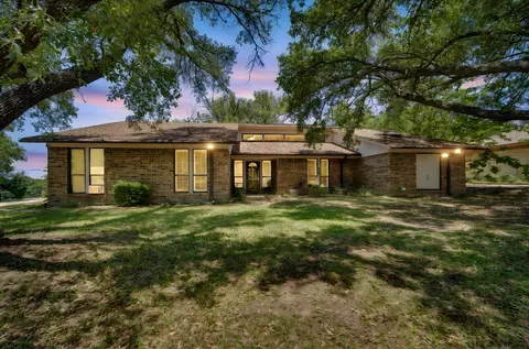 711 Craig St, Hillsboro, TX 76645