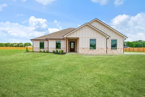 67 Private Road 33039, Brookston, TX 75421