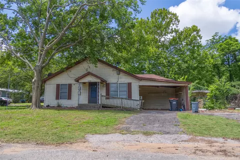 805 12th NE, Paris, TX 75460