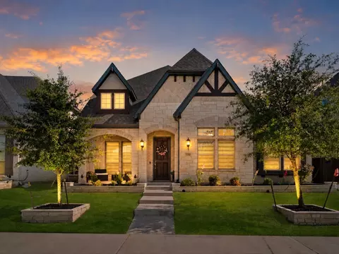12543 Mercer Pkwy, Farmers Branch, TX 75234