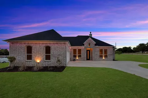 2000 Sweet Springs Rd, Weatherford, TX 76088