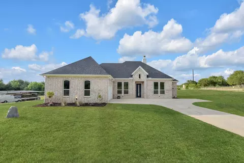 2000 Sweet Springs Rd, Weatherford, TX 76088