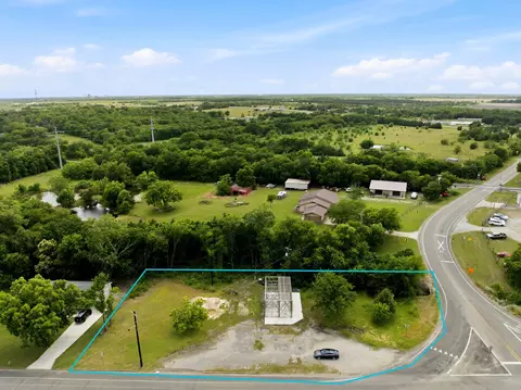 1306 Rees St, Greenville, TX 75401