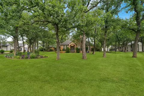 460 Canyon Oaks Dr, Argyle, TX 76226
