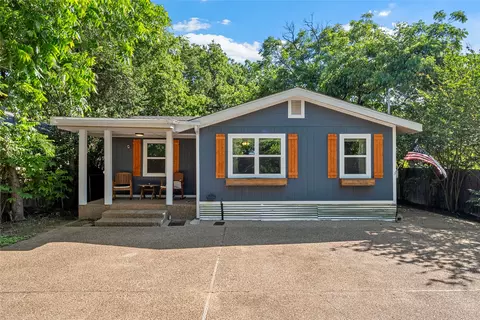 2816 S 3rd St, Waco, TX 76706