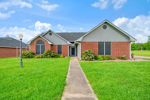 525 York St, Paris, TX 75460